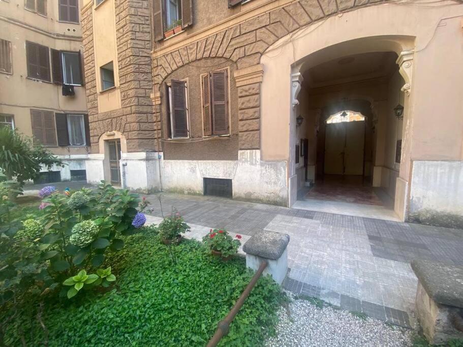Domus Viola In San Giovanni Rome Bagian luar foto