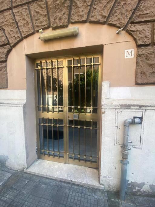 Domus Viola In San Giovanni Rome Bagian luar foto