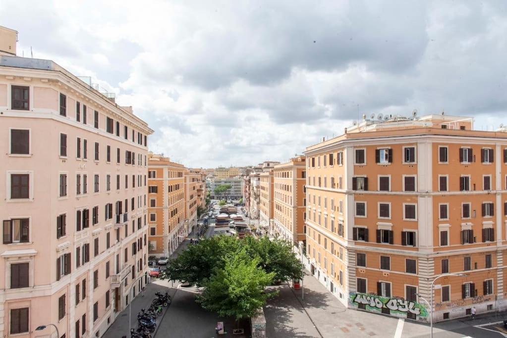 Domus Viola In San Giovanni Rome Bagian luar foto